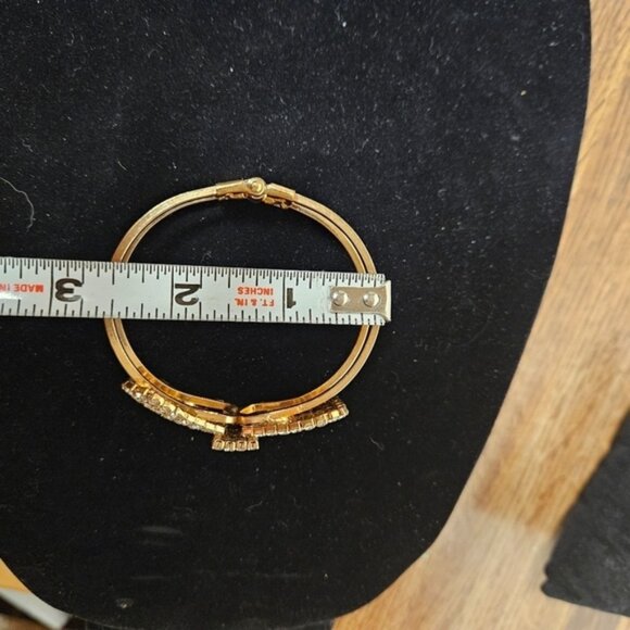 Betsey Johnson Crystal Rhinestone Bow Bracelet - Picture 5 of 5